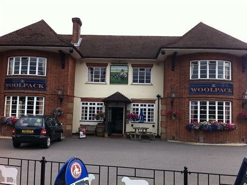 Woolpack Inn ชิชิสเตอร์ ภายนอก รูปภาพ